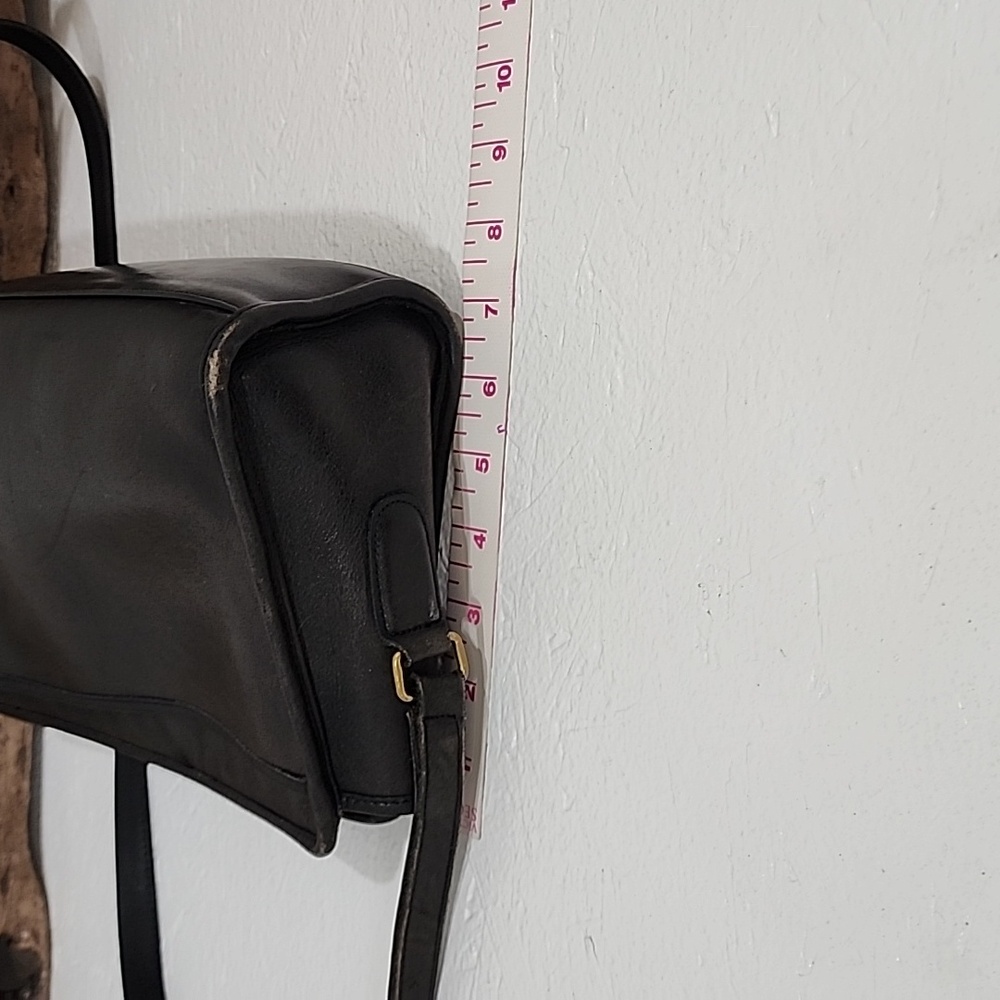 Vintage Coach Crossbody Hand Bag Elegant Black Leather Shoulder Bag - Picture 10 of 13